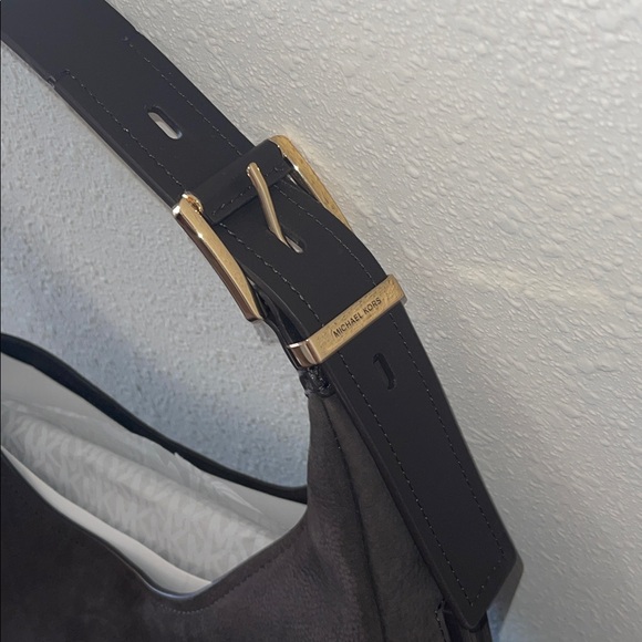 NWT Michael Kors Brown Nolita Leather Hobo Bag Large - Picture 9 of 16